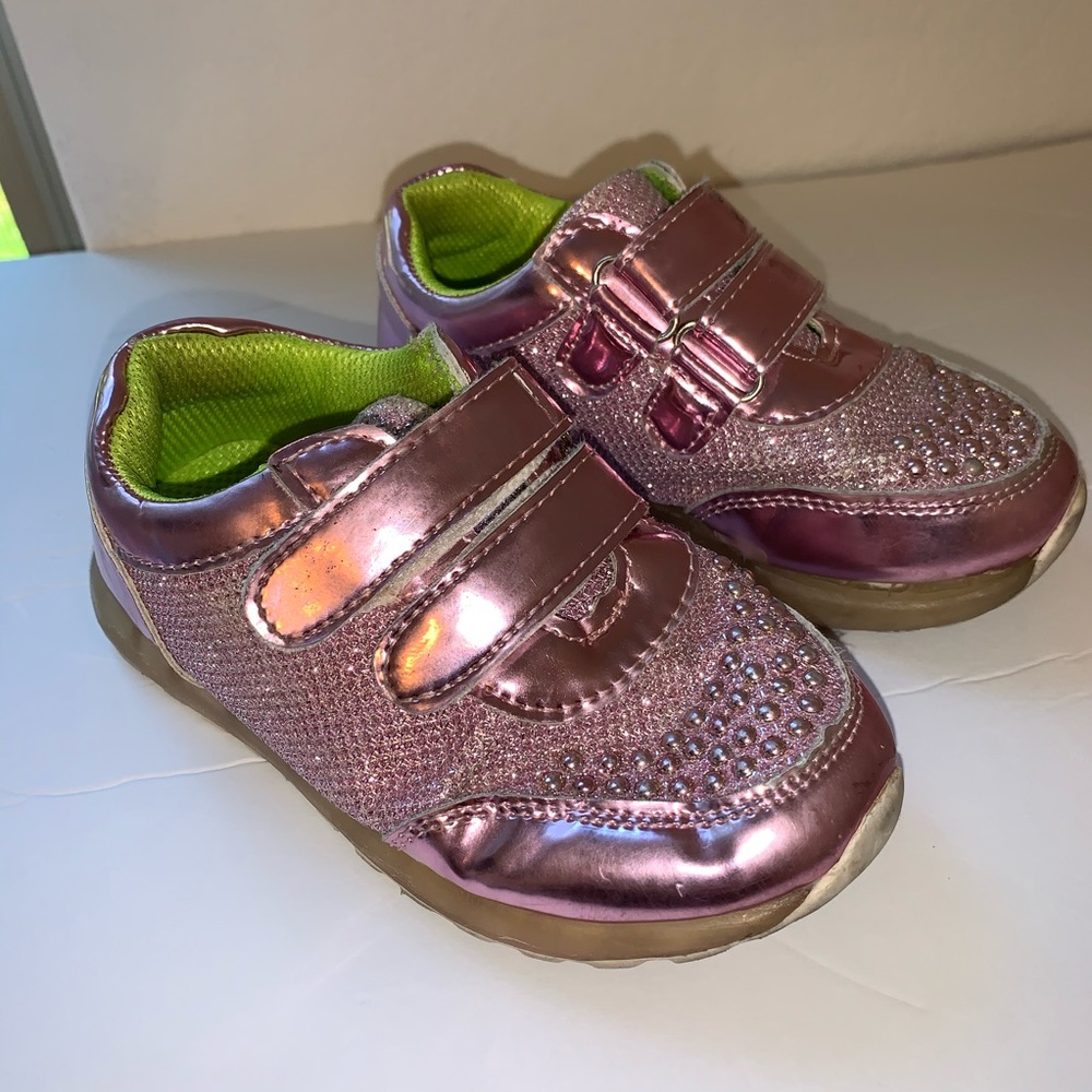 GIRLS SNEAKERS PINK BARBIE METALLIC VELCRO SIZE 7